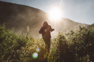 Devocional: Caminando En Luz