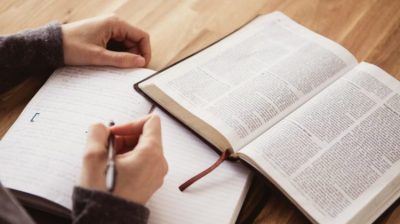 El Devocional: Los Cuatro Elementos De Una Buena Educación