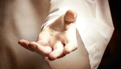 El Devocional: Con Un Autoestima En Las Manos De Dios